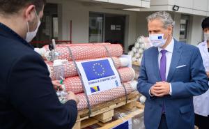 Delegacija EU u BIH / Johann Sattler uručio donaciju